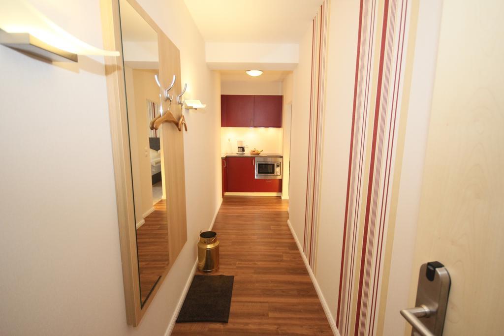 Cafe Schneidewind Hotel บัดเพอร์ทอนท์ ภายนอก รูปภาพ