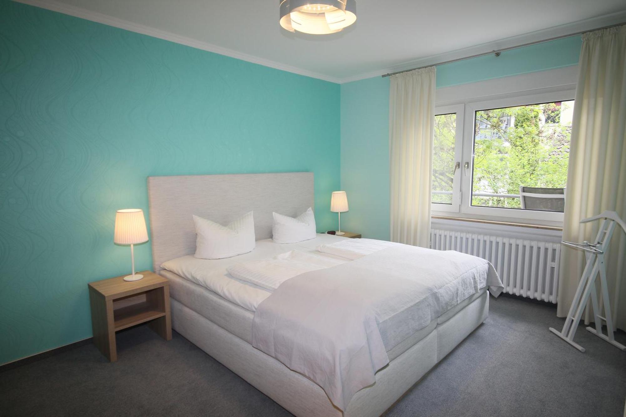 Cafe Schneidewind Hotel บัดเพอร์ทอนท์ ภายนอก รูปภาพ